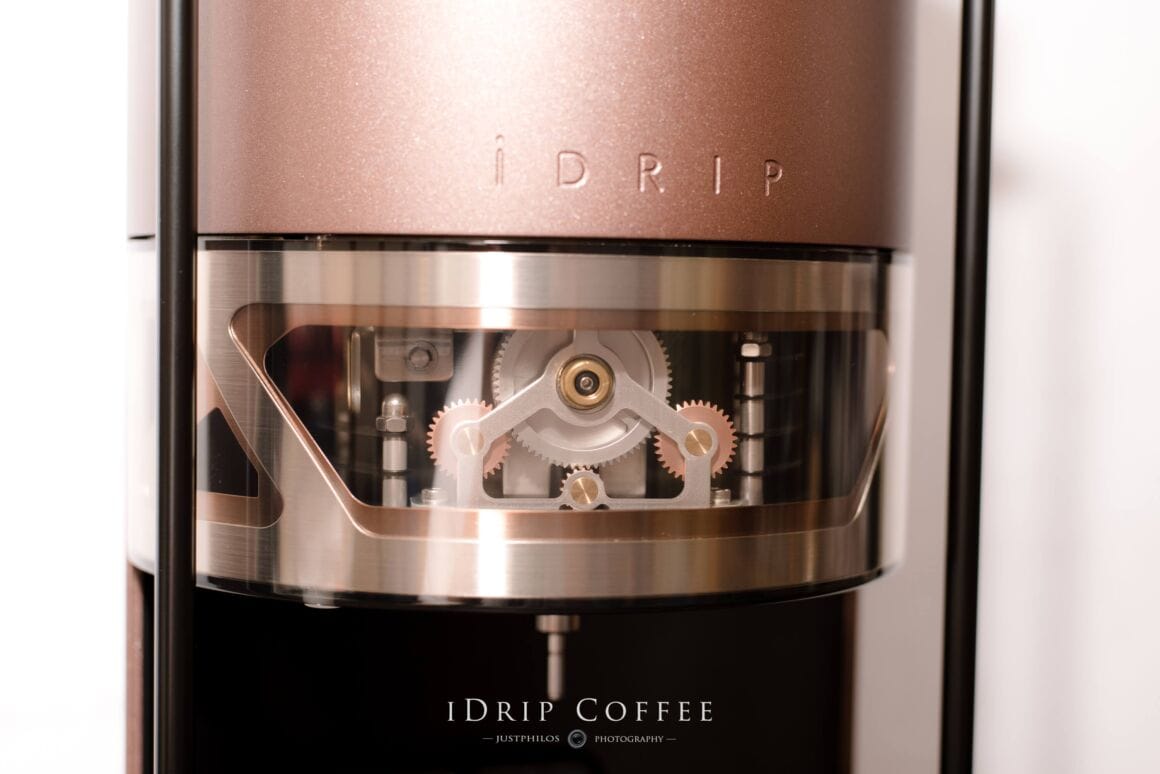 陀飛輪設計讓咖啡機的質感整體提昇不少。