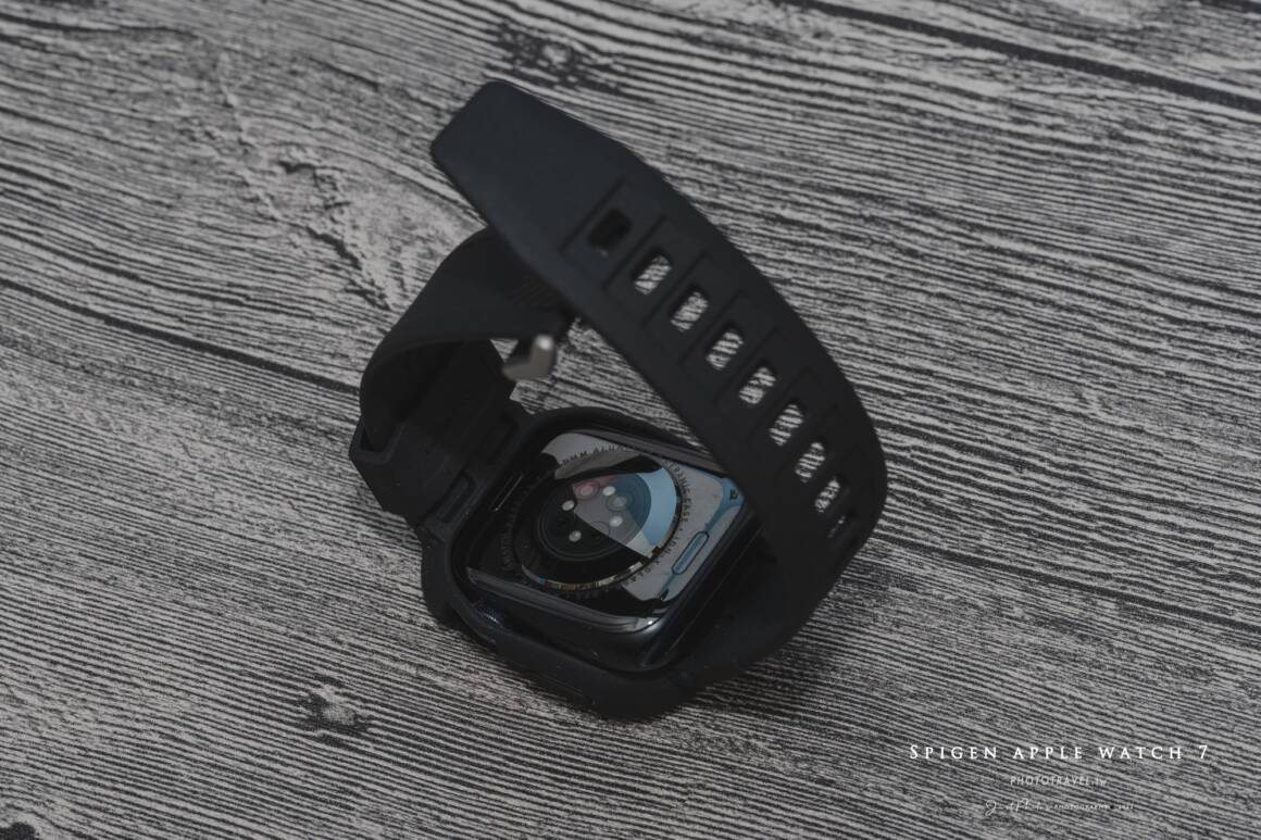 Spigen Rugged Armor Pro 開箱