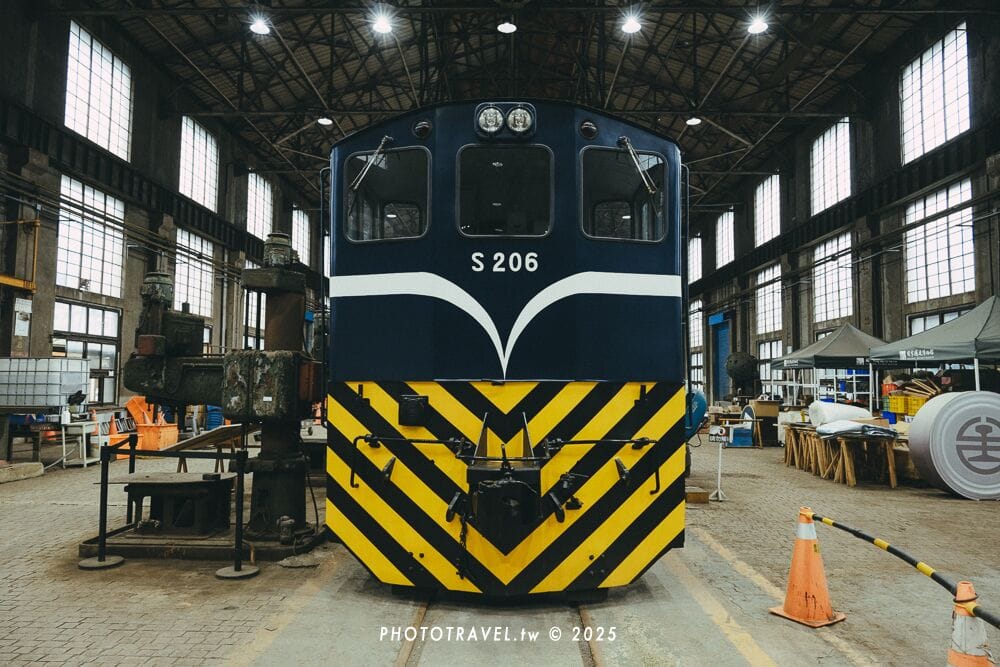 S200型柴電機車目前存鐵道博物館內。